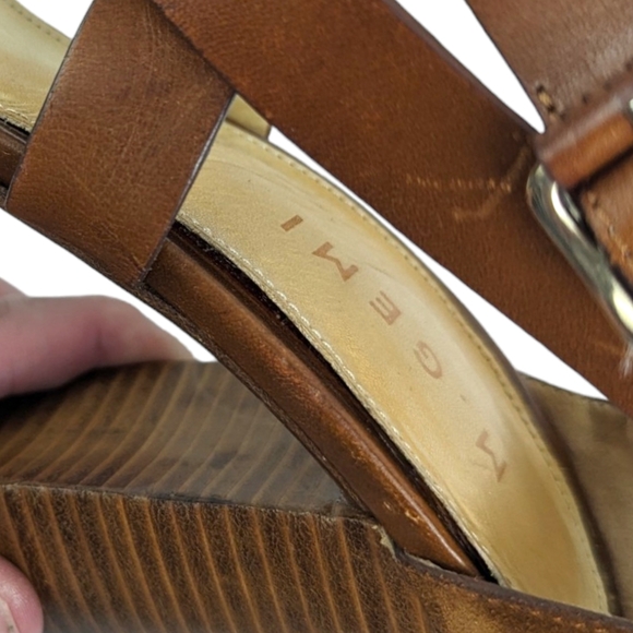 M. Gemi Aperto Women's Size 39.5 US 9 Brown Leather Suede Platform Heel Sandals - Picture 14 of 15